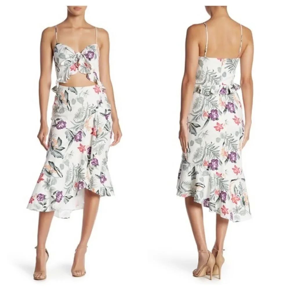 WAYF Mahari Ruffle Hem Front Knot Dress Sz Medium